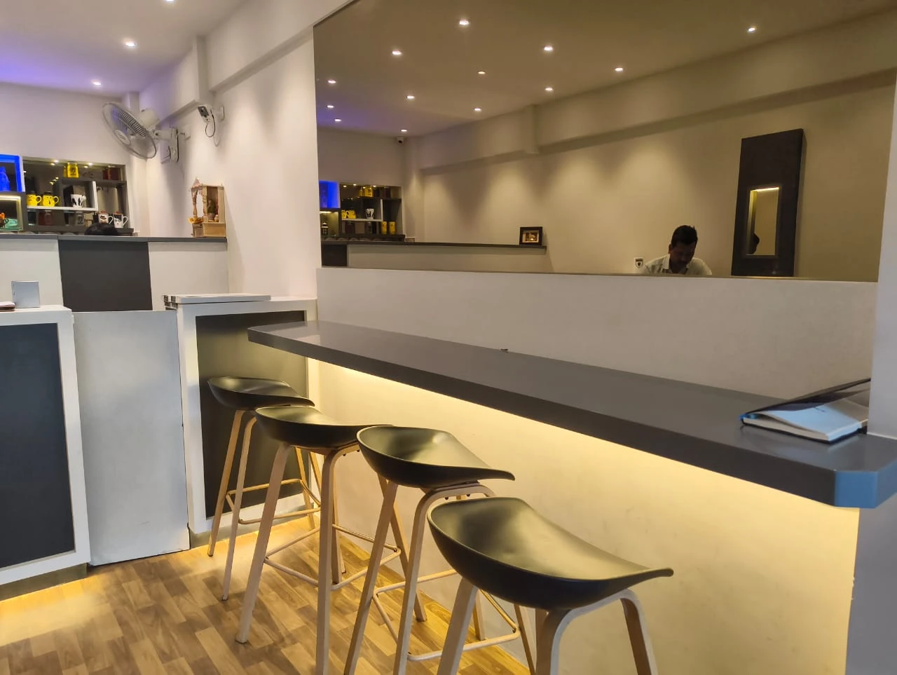 image-restaurant